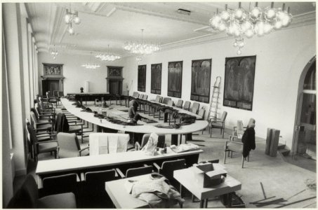 Raadzaal tijdens de renovatie. NL-HlmNHA 54023291 2