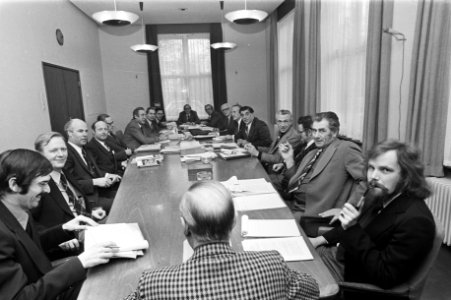 Raad van Overleg in de Metaal, bijeen in Den Haag (ROM overzicht vergadering hee, Bestanddeelnr 927-6899
