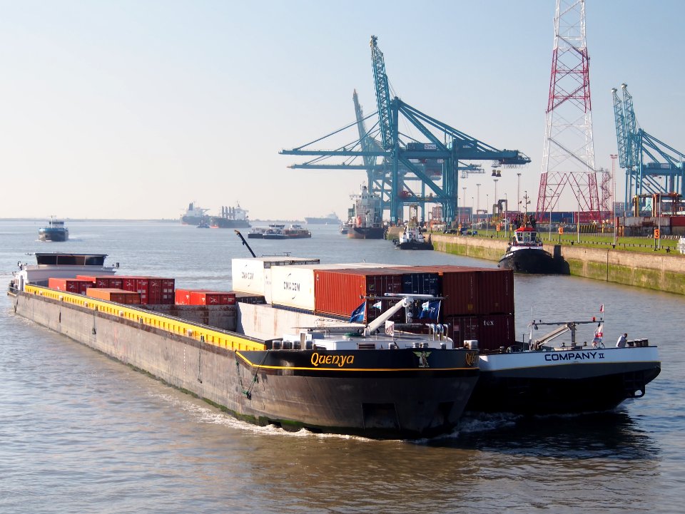 Quenya - ENI 06105080 & Company II (ship, 2000), ENI 02326585, Zandvlietsluis pic1