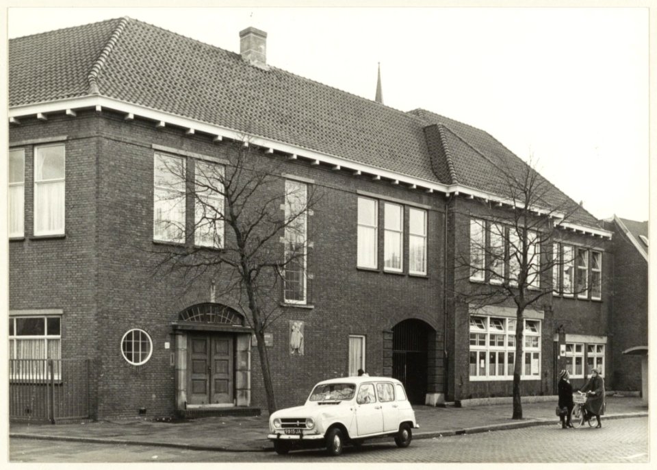 R.K.H. Hartschool. NL-HlmNHA 54005160