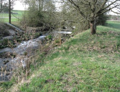 Querbauwerk in der Fischach bei Kottspiel