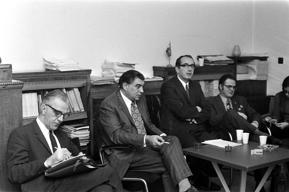 Raad van overleg van werkgevers en werknemers metaalindustrie bijeen over CAO in, Bestanddeelnr 925-3037