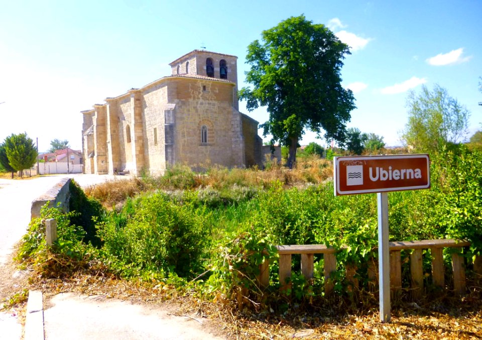 Quintanilla Vivar - Iglesia de Santa Eulalia de Mérida 01