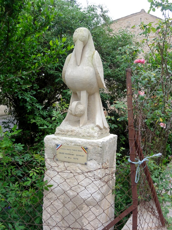 Quinçay (Vienne) monument Amicale franco-belge
