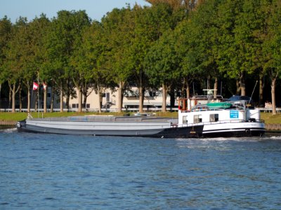 Quo-Vadis ENI 02310651 at the Amsterdam-Rhine Canal, pic2