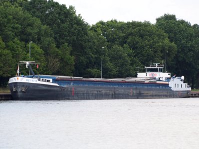 Qui-Vive - ENI 02318561, Twente kanaal, sluis Eefde