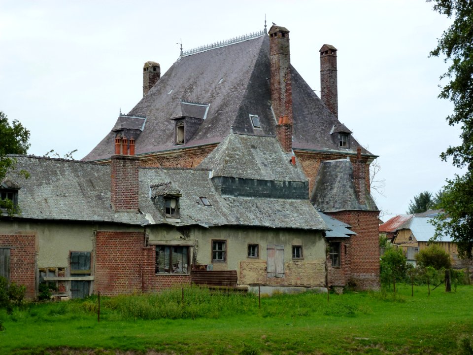 Rocquigny (Ardennes) ferme-manoir