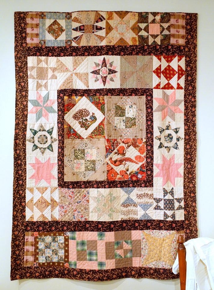 Quilt, Charlestown, Massachusetts, 1837-1838, cotton, muslin - Concord Museum - Concord, MA - DSC05852