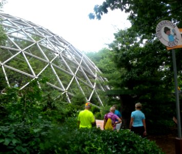 Queens Zoo dome outside jeh photo