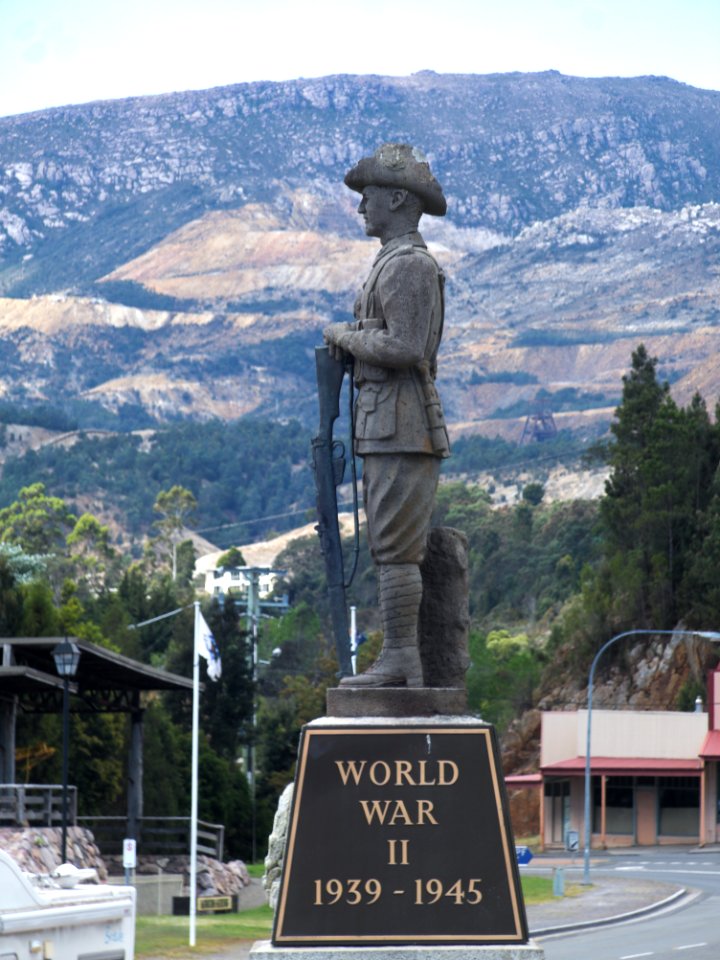 Queenstown War Memorial 20171121-049