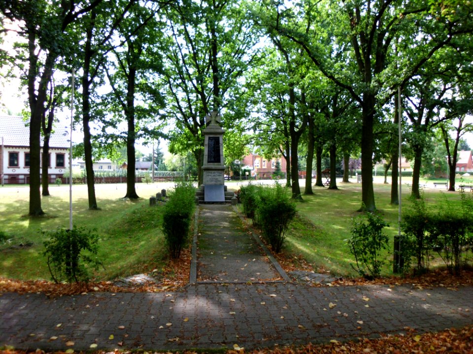 Quitzöbel Mahnmal 6