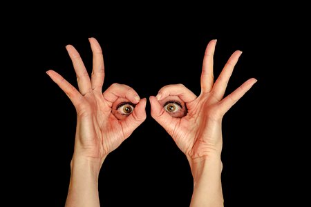 Woman frame hand