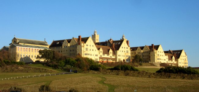 Roedean School, Roedean Way (off A259), Roedean, Brighton (NHLE Code 1380831) (December 2016) (6)