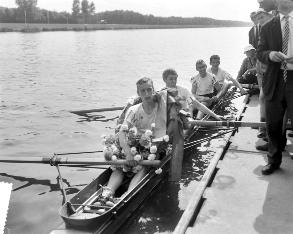 Roeiwedstrijden op de Bosbaan Ploeg van Nereus, Bestanddeelnr 912-6813