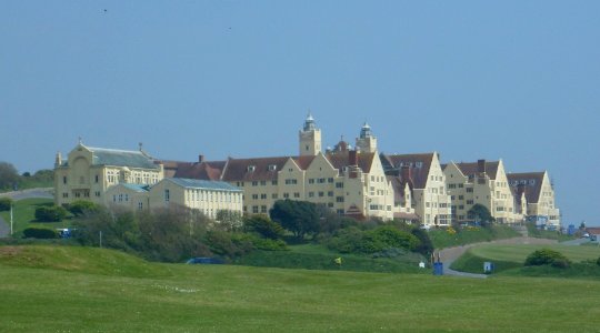 Roedean School, Roedean Way (off A259), Roedean, Brighton (NHLE Code 1380831) (May 2013) (2)