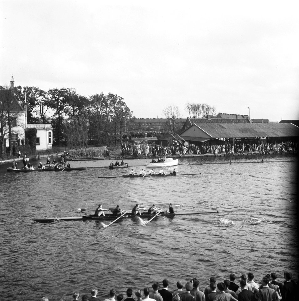 Roeiwedstrijd op de Oude Rijn, Bestanddeelnr 900-7918