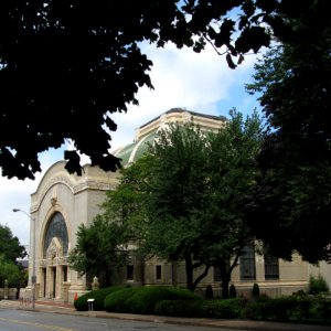 Rodef Shalom Temple, Fifth Avenue façade, 2021-07-09, 03 photo