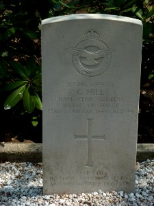 Roermond, oude kerkhof, CWGC oorlogsgraf 08
