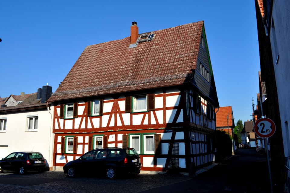 Rodheim, Königstraße 20