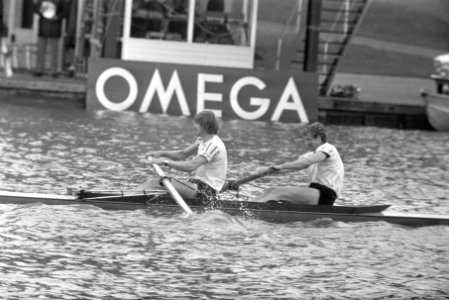 Roeiers Jan Bruyn en Paul Veenemans in actie, winnaars van de elite dubbeltwee, Bestanddeelnr 925-7126