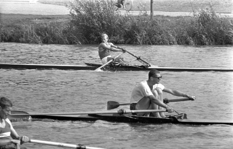 Roeien Nederlandse Kampioenschappen Dames op Bosbaan. 500m sprint skif, Jan Wien, Bestanddeelnr 921-4940