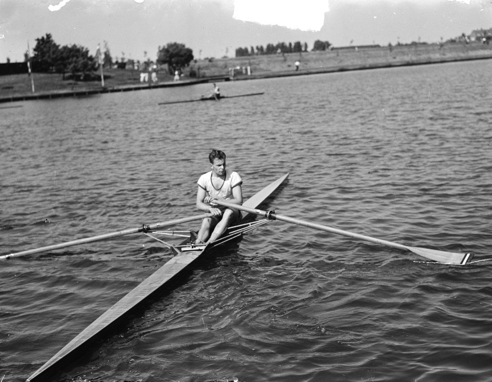Roeikampioenschap Bosbaan Neumeyer kampioen Skiff, Bestanddeelnr 903-5065