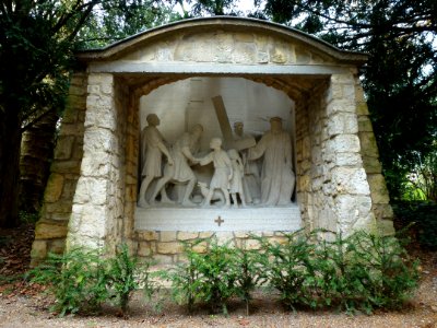 Roermond, kruiswegpark, statie 05