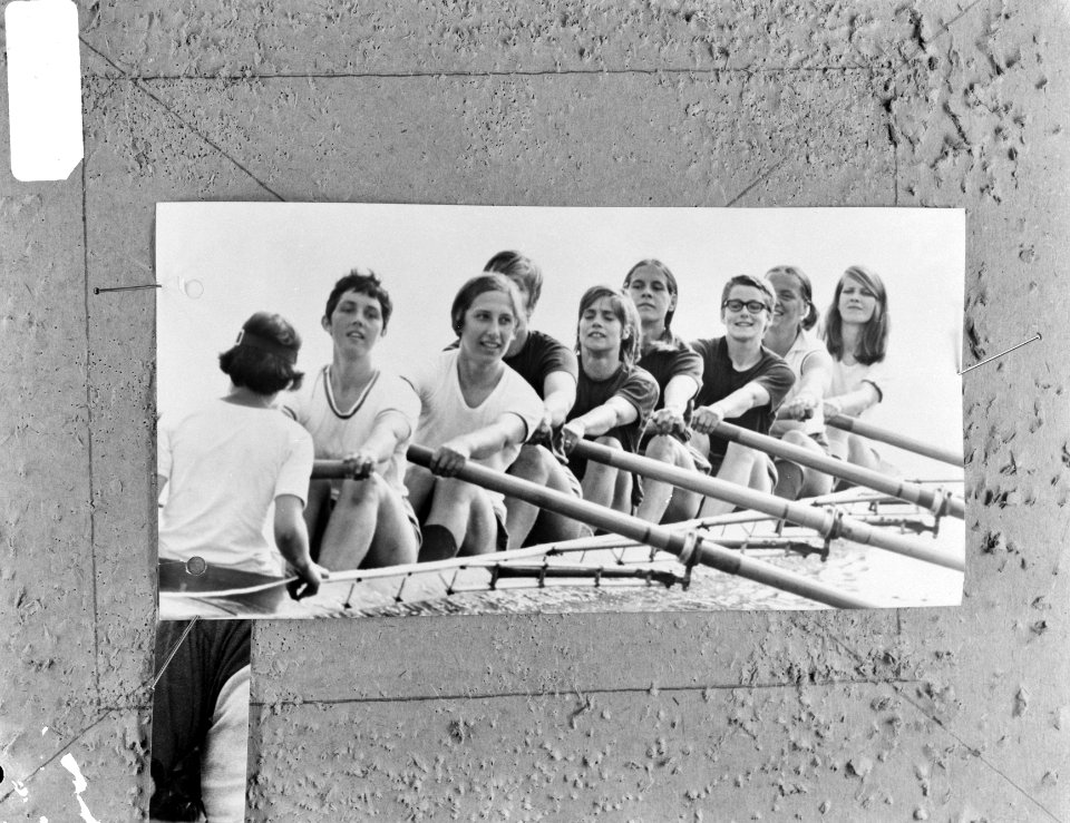 Roeien Nederlandse Kampioenschappen Dames op Bosbaan. De dames Acht van Viking T, Bestanddeelnr 921-4938