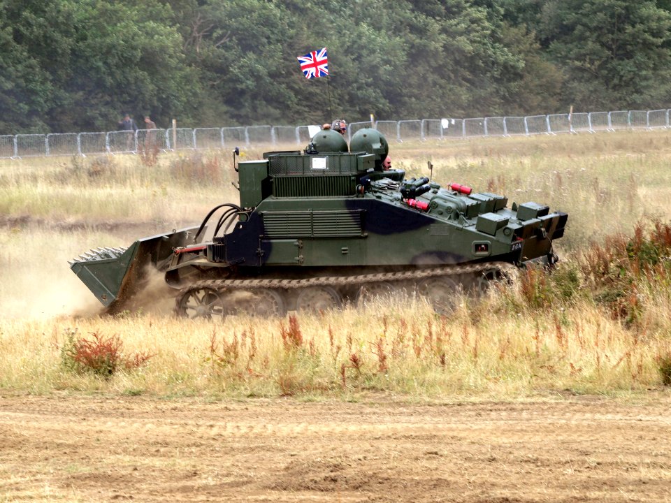 ROM Combat Engineer Tracktor (1978) owned by Andrew Brown pic13