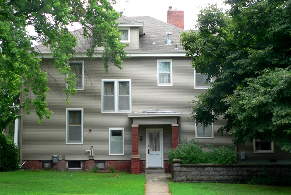 Roeser house from W