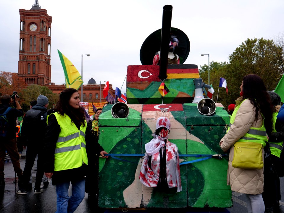 Rojava solidarity demonstration Berlin 2019-11-02 17