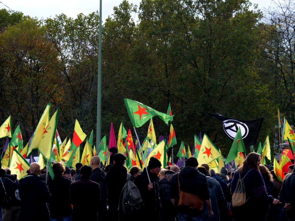 Rojava solidarity demonstration Berlin 2019-11-02 01