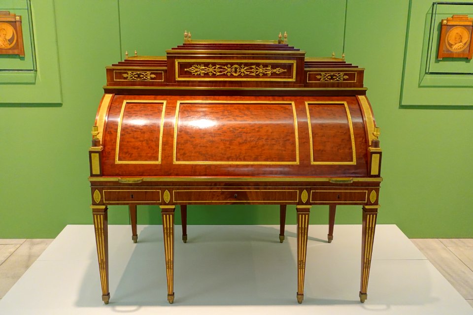 Rolltop desk, David Roentgen, Neuwied, Germany, c. 1785, oak, pine, mahogany, birch, ivory, iron, leather, gilt brass - Germanisches Nationalmuseum - Nuremberg, Germany - DSC02460