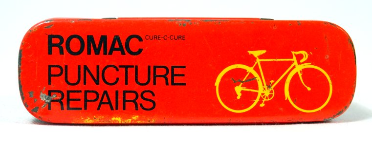ROMAC puncture repairs tin, pic1