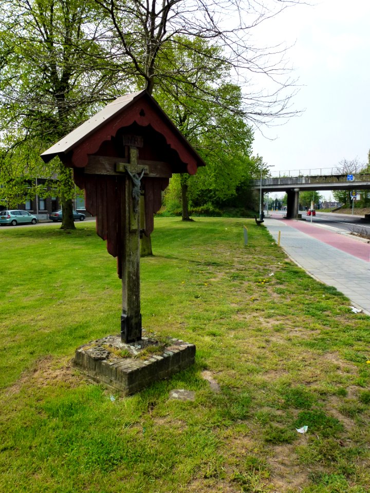 Roermond, wegkruis Bredeweg-Scheidingsweg