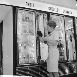 Roka 1962 , levensmiddelen tentoonstelling in Jaarbeursgebouw te Utrecht, de aut, Bestanddeelnr 914-2628
