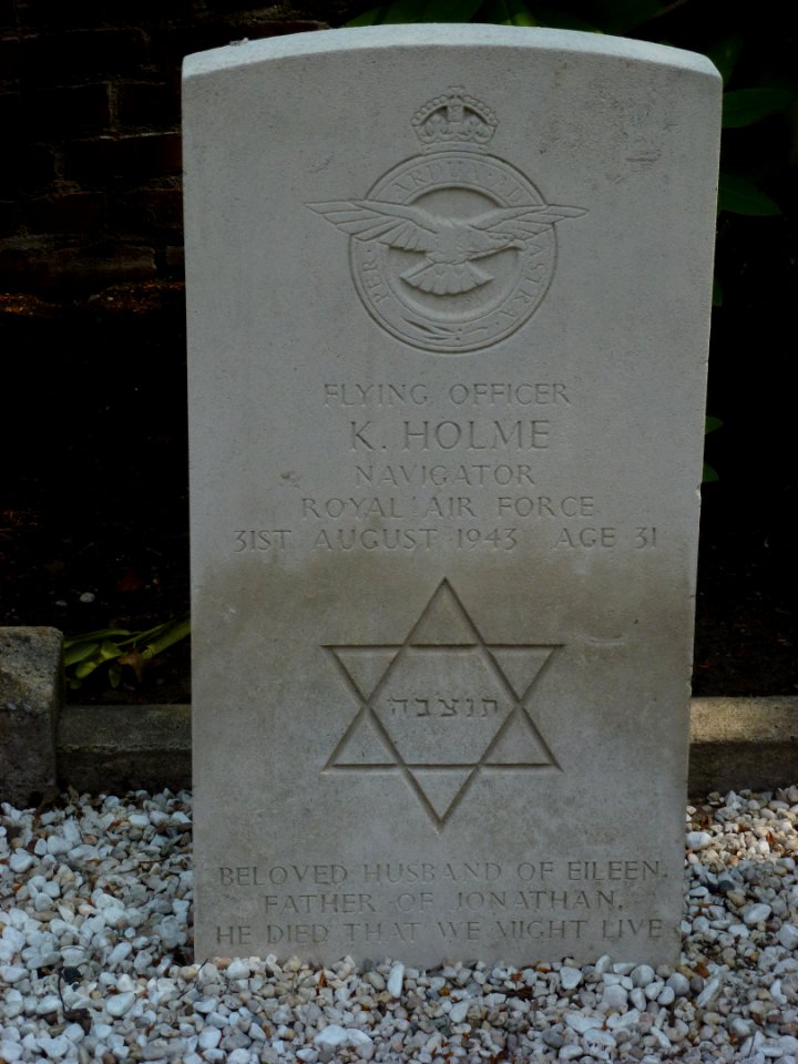 Roermond, oude kerkhof, CWGC oorlogsgraf 05