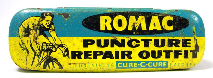 Romac Puncure Repair Outfit tin, pic1