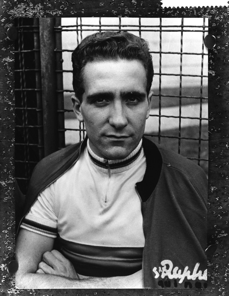 Roger Riviere , winnaar van de tijdrit, Bestanddeelnr 910-4844