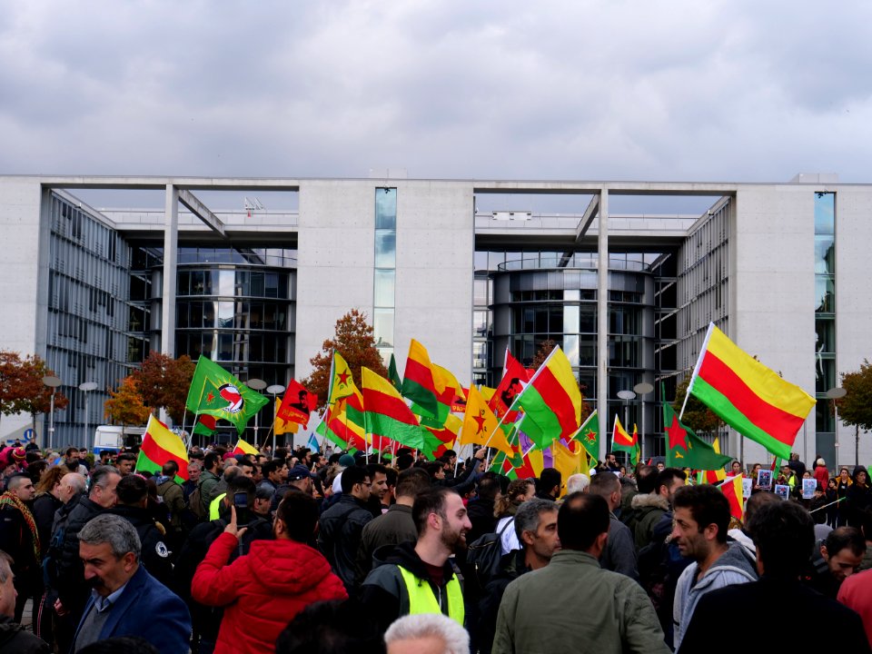 Rojava solidarity demonstration Platz der Republik Berlin 2019-10-10 36