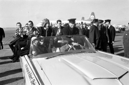 Robert Dhery, de Franse regisseur van de film La Belle Americaine met echtgeno, Bestanddeelnr 913-5527