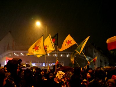 Rojava solidarity demonstration and Extinction Rebellion on the Kottbusser Brücke 2019-10-10 12