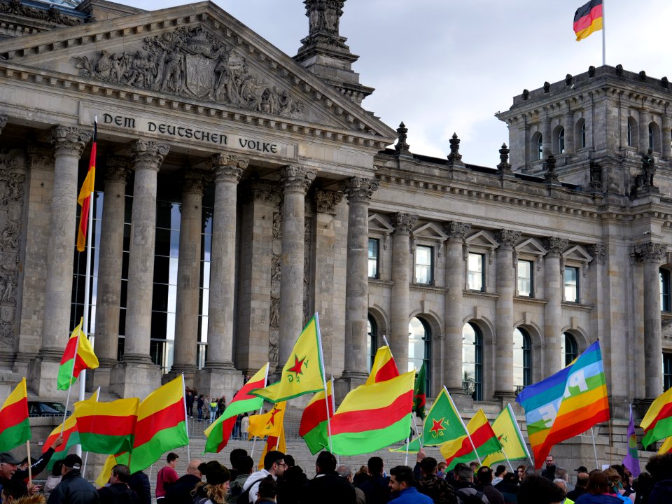 Rojava solidarity demonstration Platz der Republik Berlin 2019-10-10 11