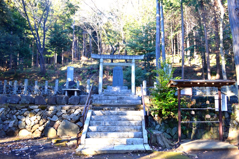 Rokusho-jinja Ruins (Tsukuba) keidai