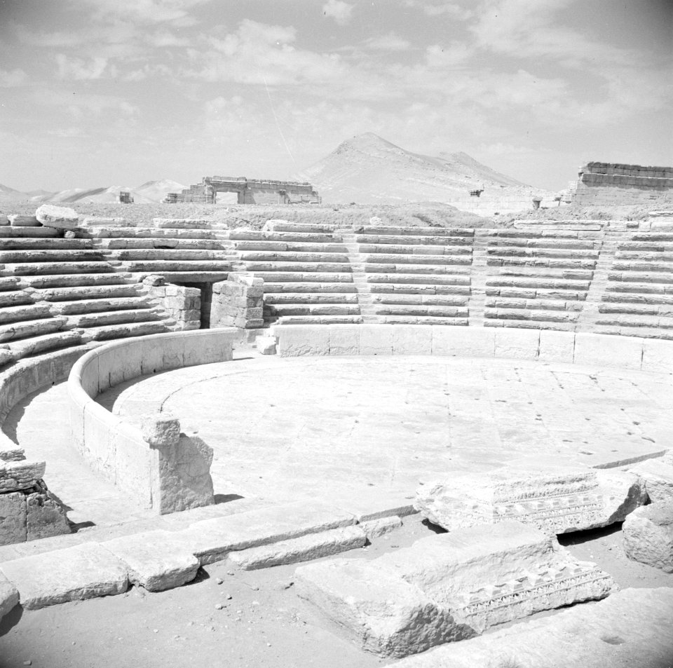 Romeins amphitheater te Palmyra, Bestanddeelnr 255-6107