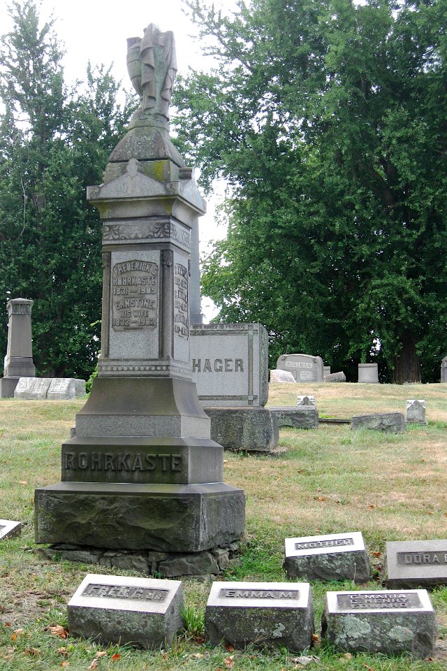 Rohrkaste monument, St. Paul’s Cemetery, Mount Oliver, 2020-08-21, 02