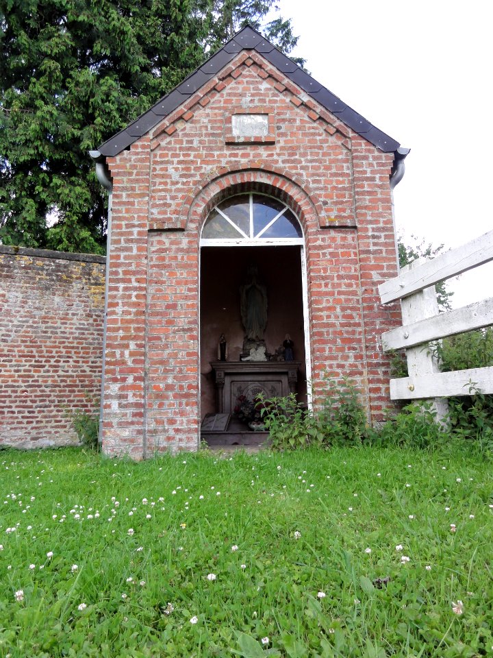 Robersart (Nord, Fr) chapelle N.D. de Lourdes
