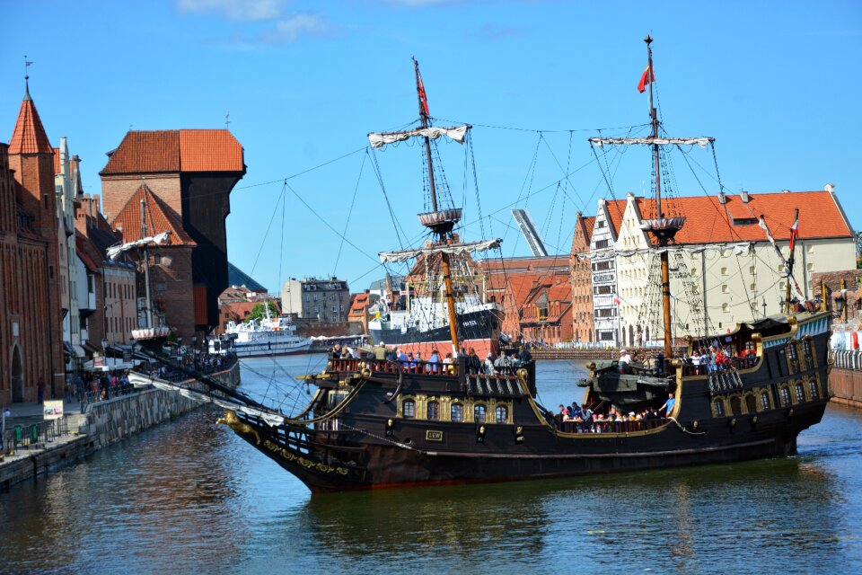 Black pearl sea gdańsk
