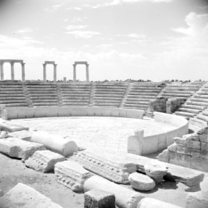Romeins amphitheater te Palmyra, Bestanddeelnr 255-6108