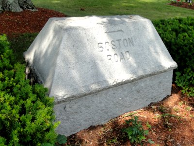 Road marker (Billerica, Massachusetts) - DSC00034